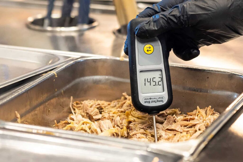 การตรวจสอบอุณหภูมิแบบไร้สายมีความสำคัญต่อธุรกิจอาหารไทยอย่างไร